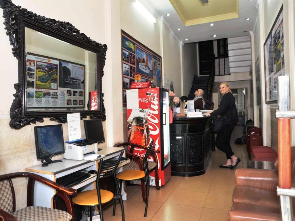 Kangaroo Hostel Hanoi Bagian luar foto
